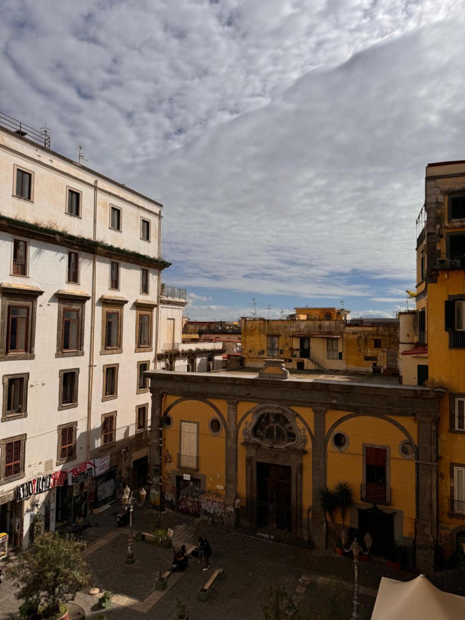 Bed and Breakfast Lo Specchio Dei Papiri Neapel Exterior foto